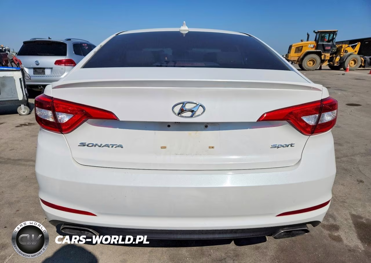 2016 Hyundai Sonata Sport VIN:5NPE34AF6GH433875 - 6