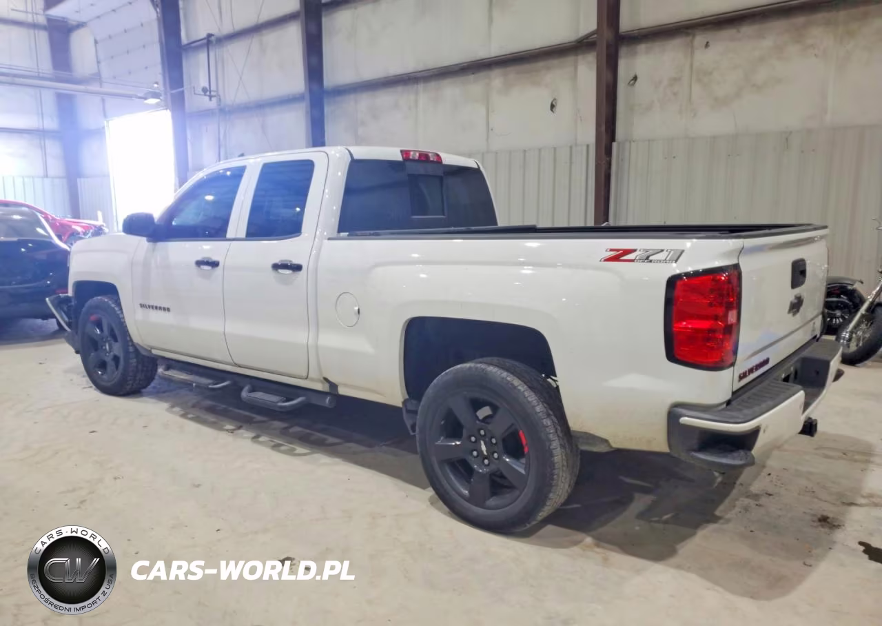 2018 Chevrolet Silverado K1500 Lt VIN:1GCVKREH2JZ123170 - 2