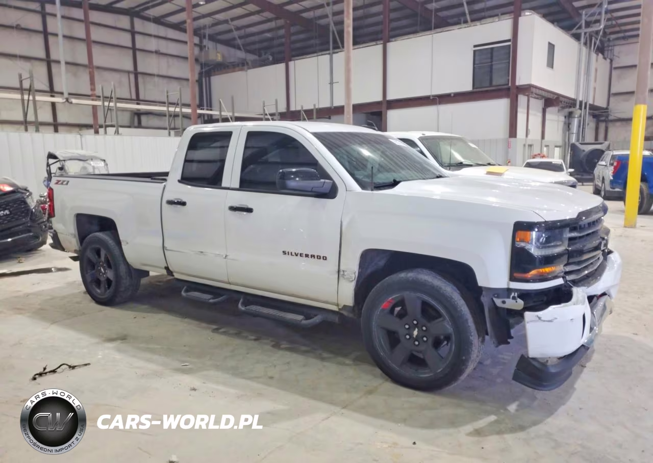 2018 Chevrolet Silverado K1500 Lt VIN:1GCVKREH2JZ123170 - 4