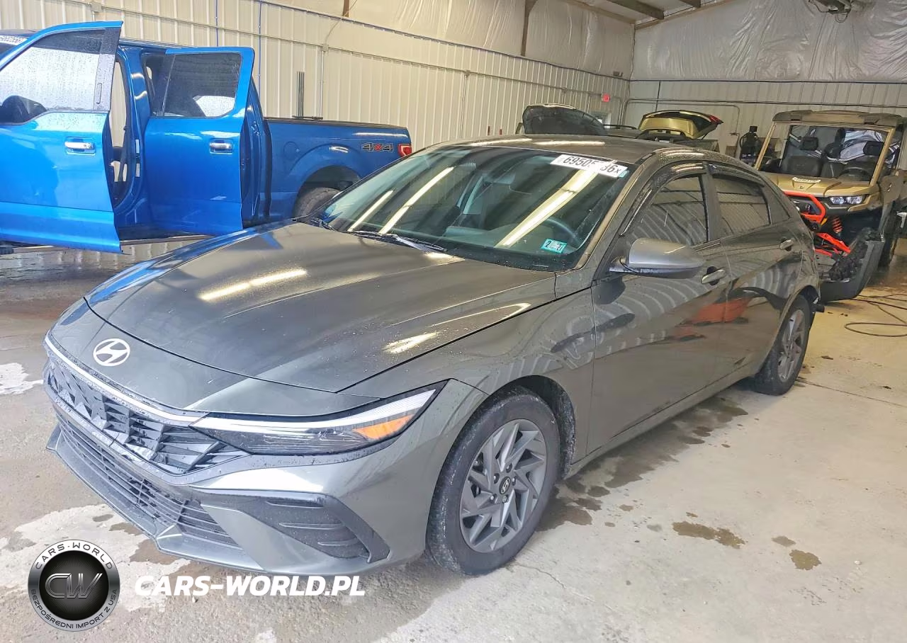 2025 Hyundai Elantra Hybrid Blue VIN:KMHLM4DJ2SU136469 - 1