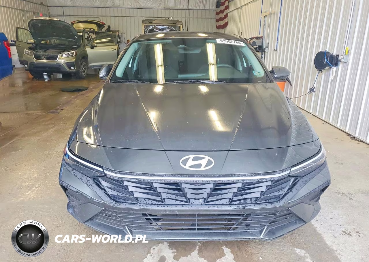 2025 Hyundai Elantra Hybrid Blue VIN:KMHLM4DJ2SU136469 - 5