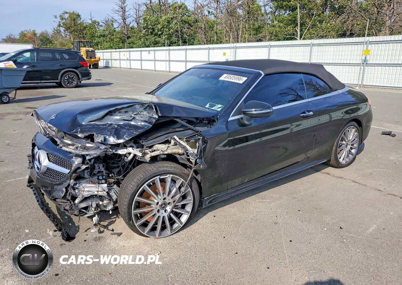 2018 Mercedes-Benz C 300 4Matic