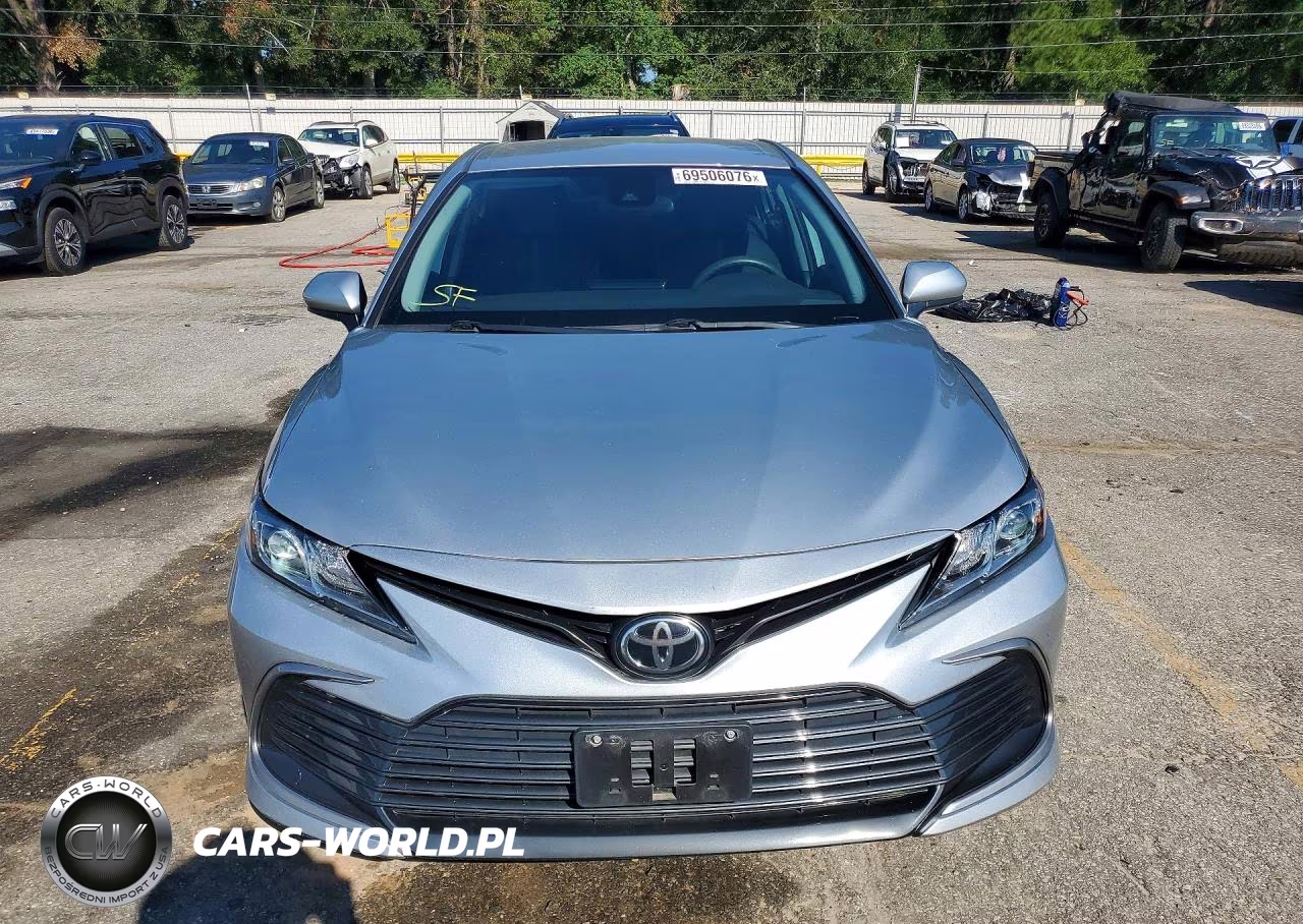 2021 Toyota Camry Le VIN:4T1C11AK9MU449655 - 5