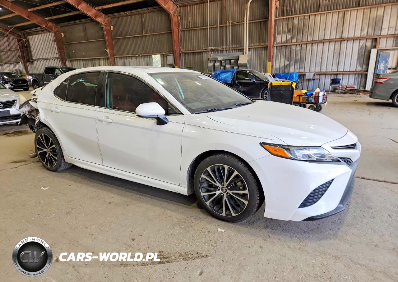 2020 Toyota Camry Se VIN:4T1G11AKXLU378885 - 4