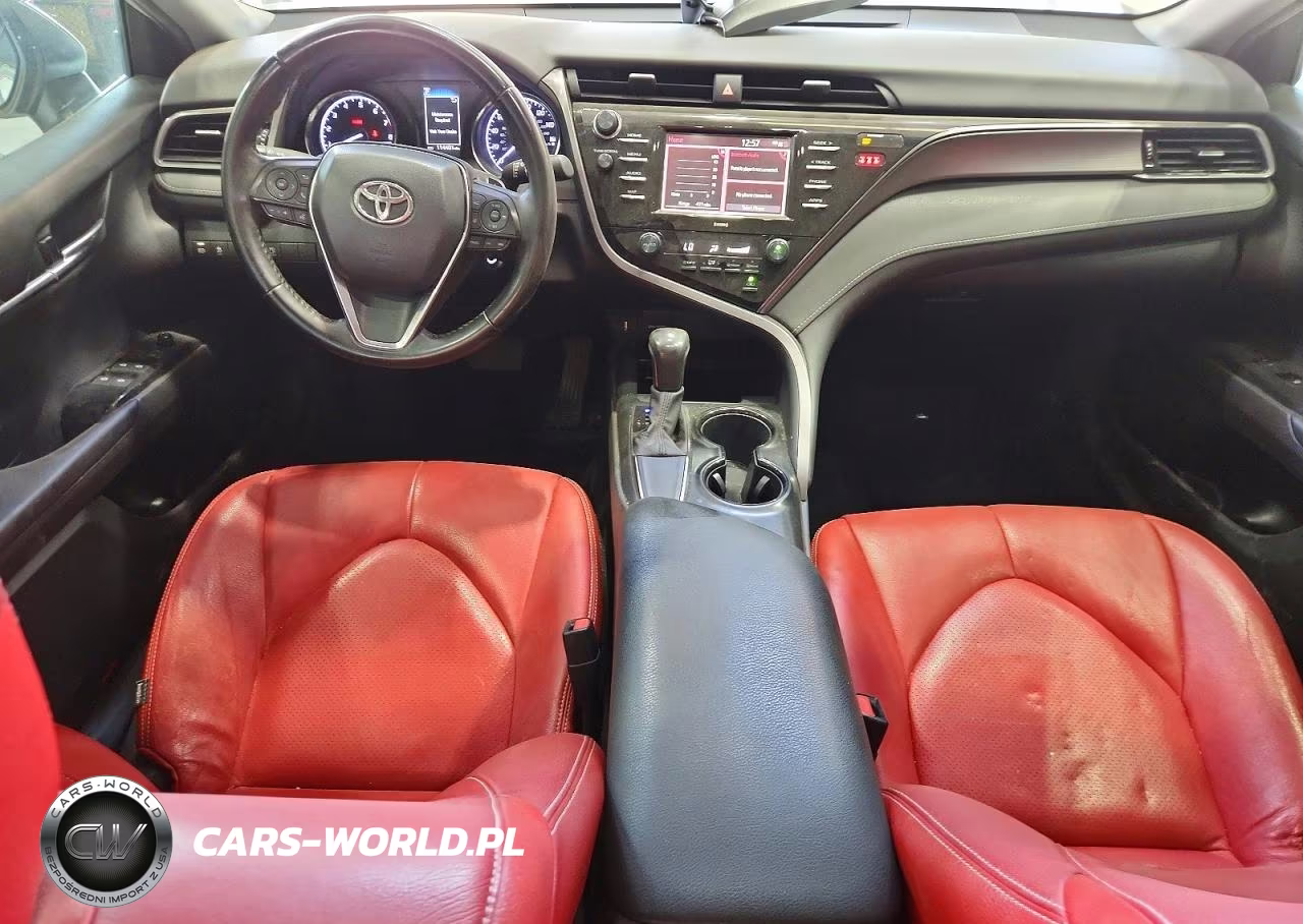 2020 Toyota Camry Se VIN:4T1G11AKXLU378885 - 8