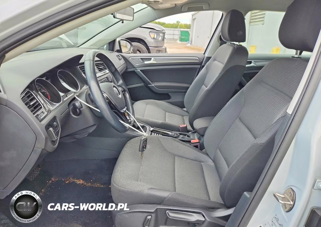 2018 Volkswagen Golf Sportwagen S VIN:3VW117AU3JM753447 - 7