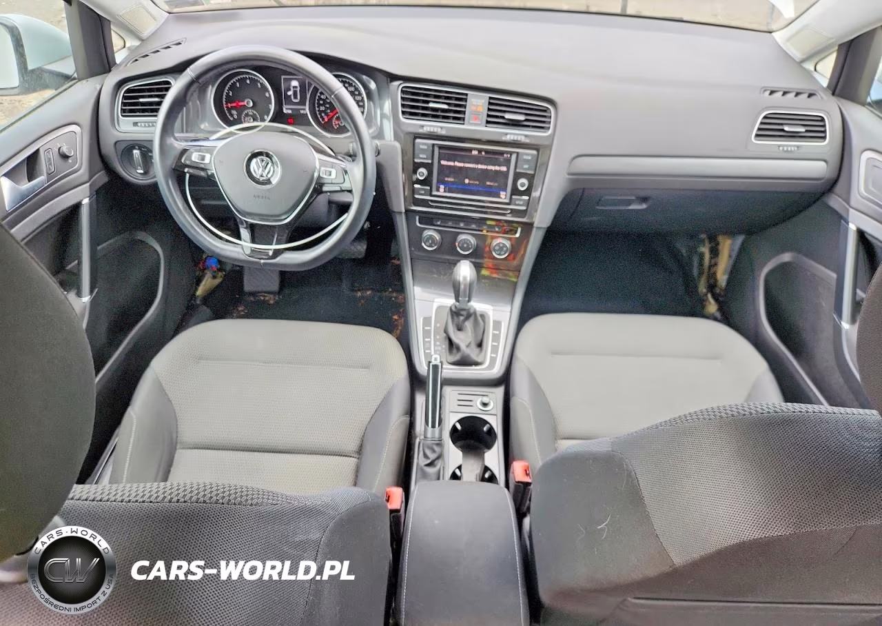 2018 Volkswagen Golf Sportwagen S VIN:3VW117AU3JM753447 - 8