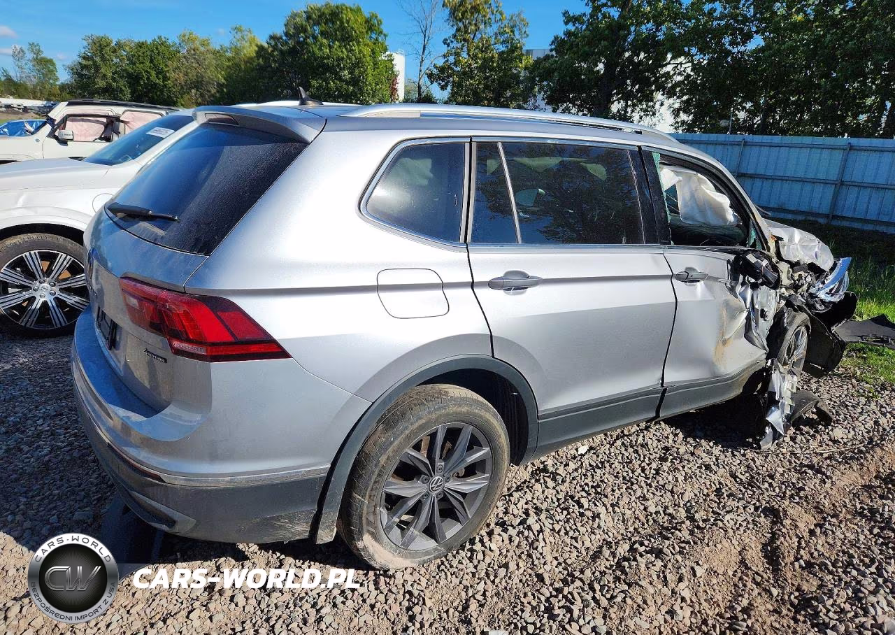 2023 Volkswagen Tiguan Se VIN:3VVMB7AX4PM010233 - 3