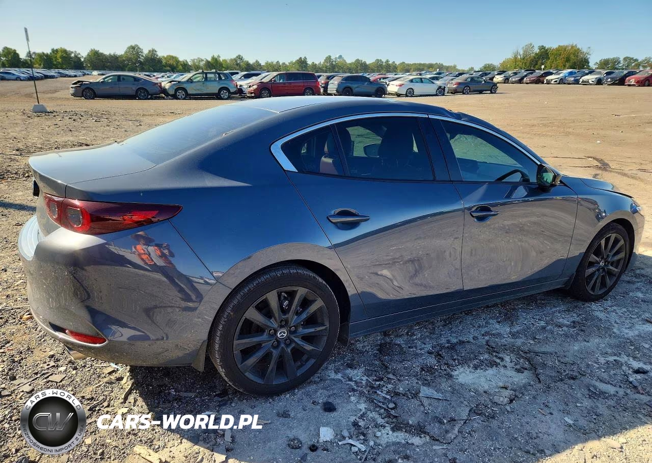 2024 Mazda 3 Preferred VIN:3MZBPBCM3RM426013 - 3