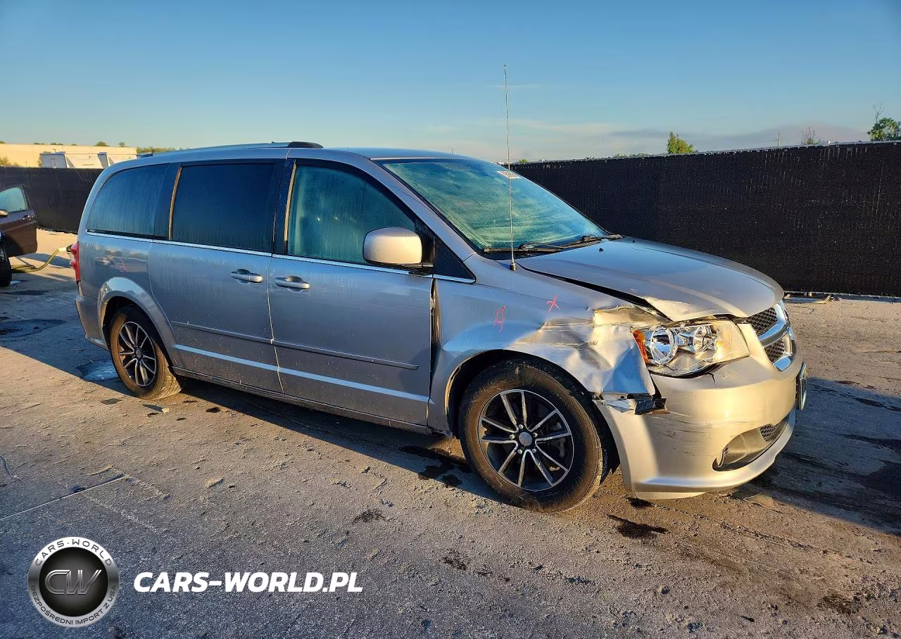 2017 Dodge Grand Caravan Sxt VIN:2C4RDGCG2HR806923 - 4