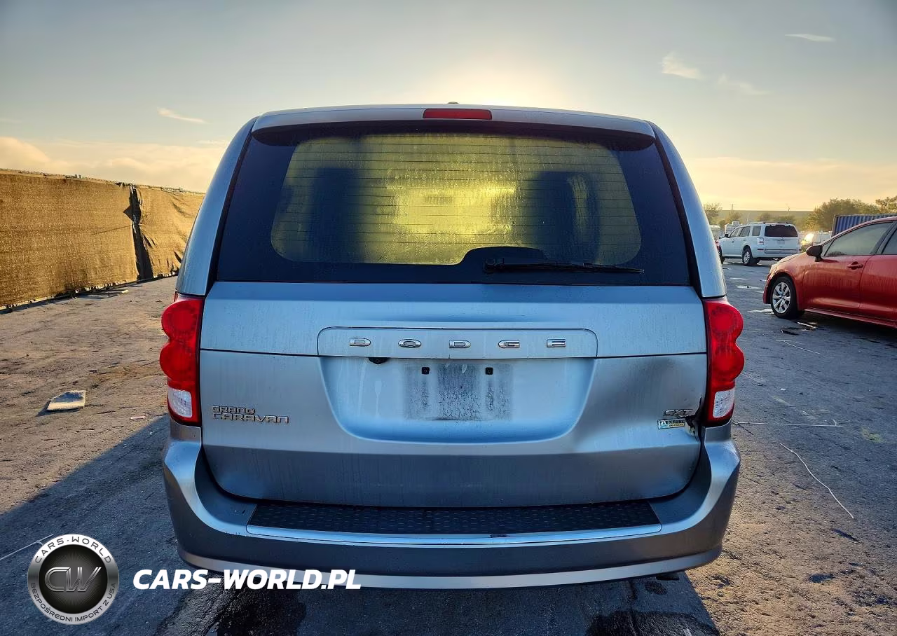2017 Dodge Grand Caravan Sxt VIN:2C4RDGCG2HR806923 - 6