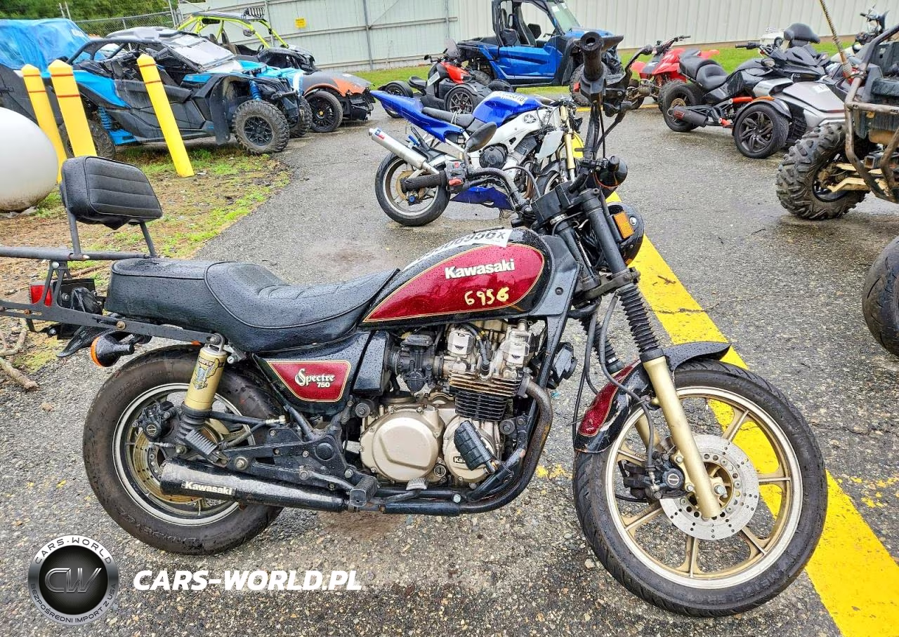 1982 Kawasaki Kz750 N – zdjęcie 1 z 9