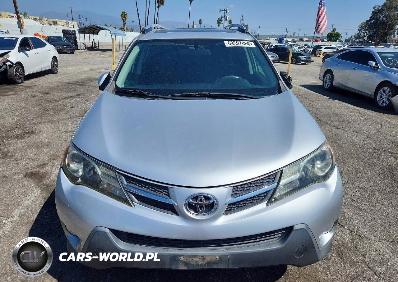 2015 Toyota Rav4 Xle VIN:2T3WFREV2FW213487 - 5
