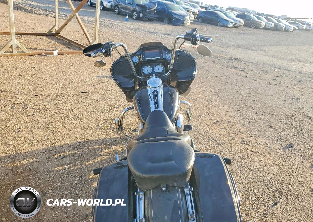 2016 Harley-Davidson Fltrxs Road Glide Special VIN:1HD1KTM18GB627545 - 6