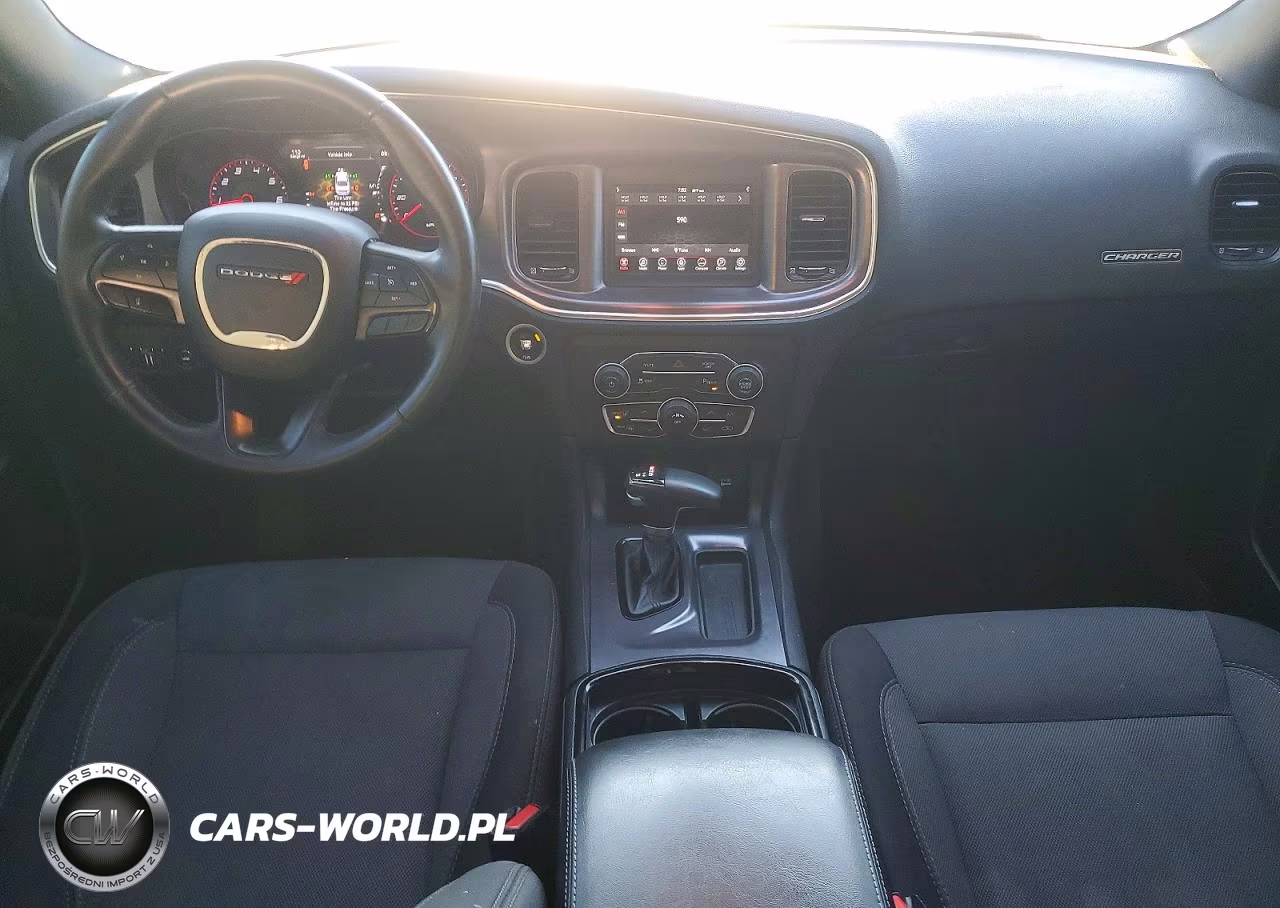 2018 Dodge Charger Sxt VIN:2C3CDXBG6JH167663 - 8