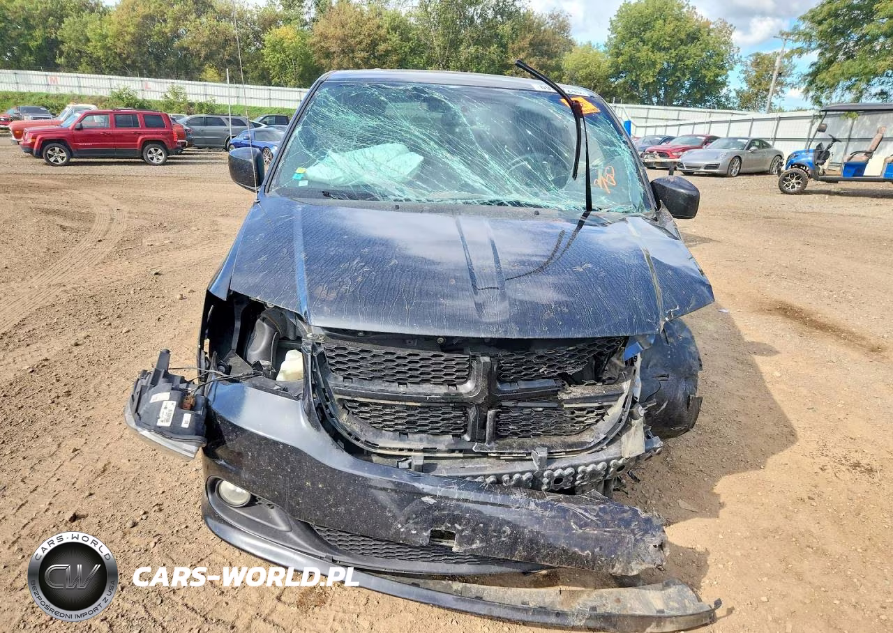 2017 Dodge Grand Caravan Gt VIN:2C4RDGEG9HR632829 - 5