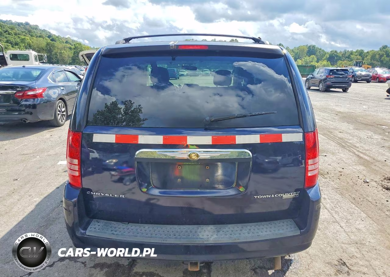 2010 Chrysler Town & Country Lx VIN:2A4RR2D19AR351826 - 6