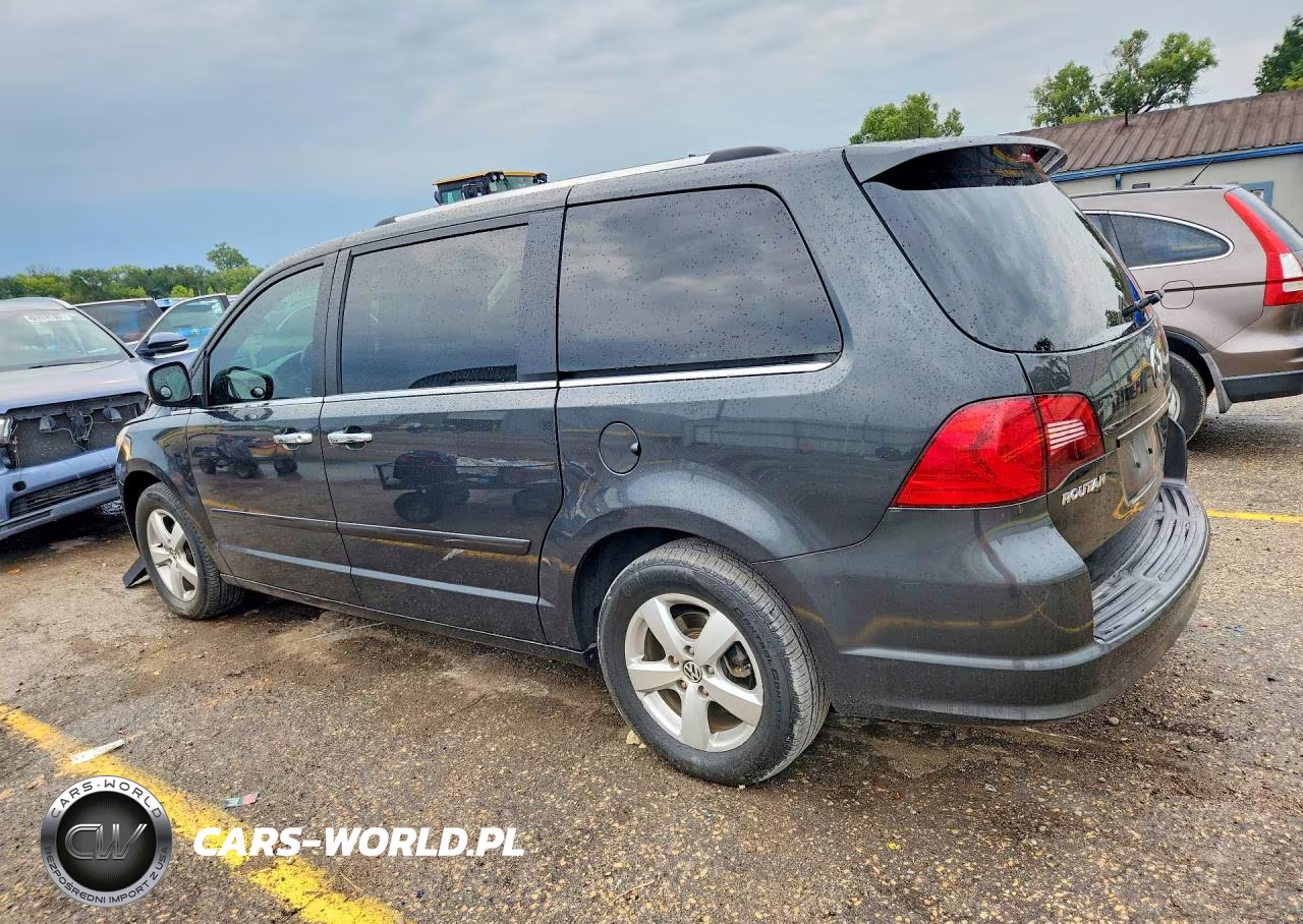 2011 Volkswagen Routan Sel VIN:2V4RW6DG9BR717155 - 2