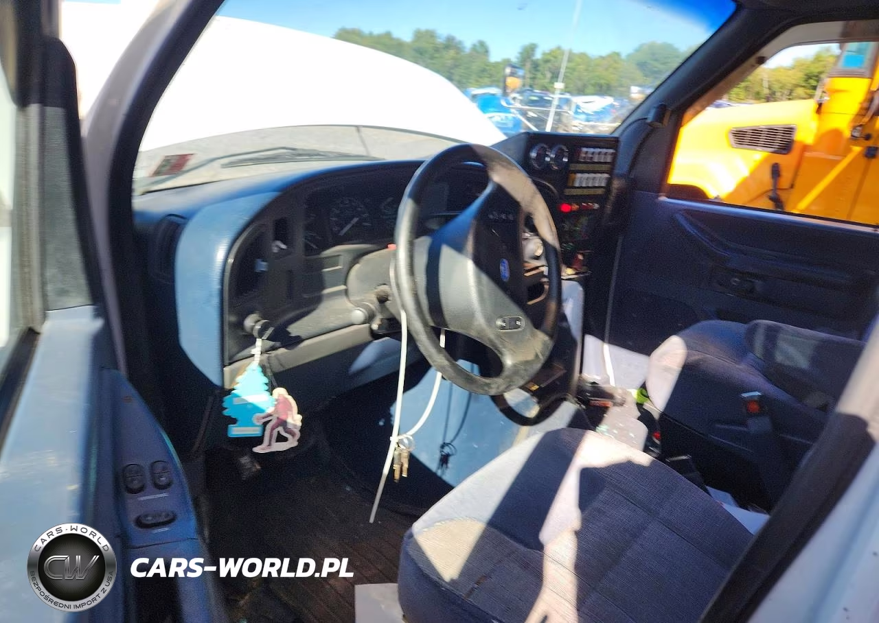 1994 Ford Econoline E350 Cutaway Van VIN:1FDKE30M8RHB25997 - 8