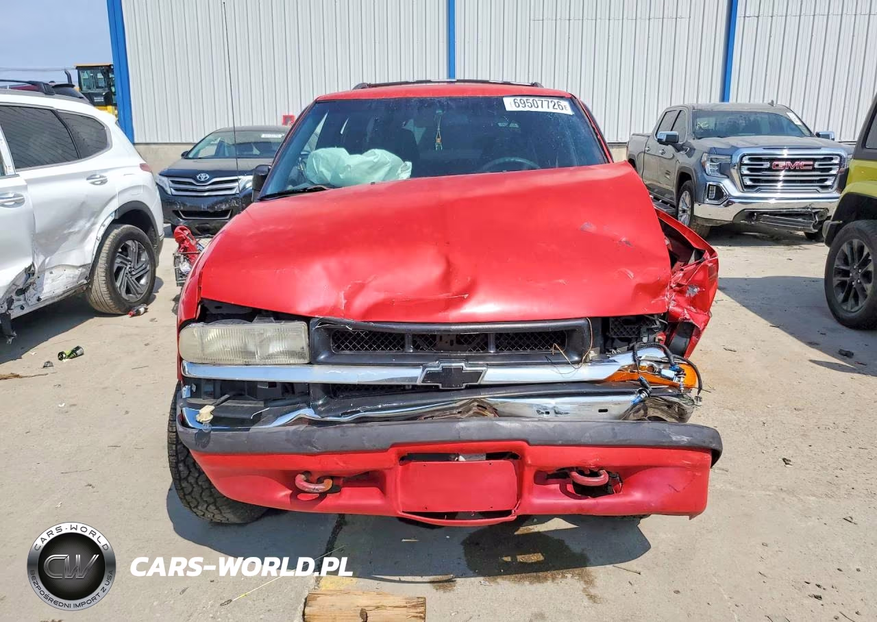 2000 Chevrolet Blazer VIN:1GNDT13W3Y2316501 - 5