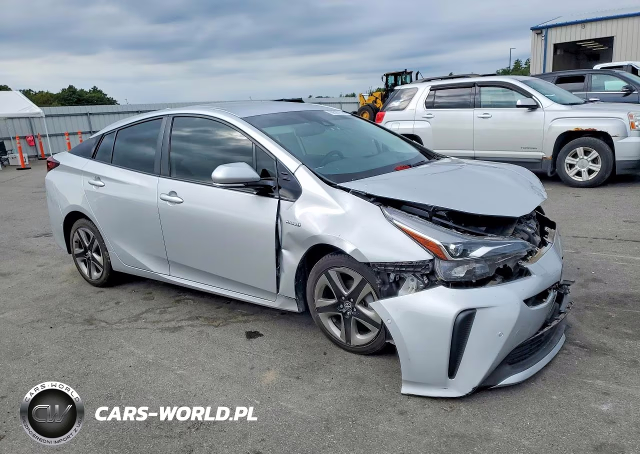 2019 Toyota Prius Xle VIN:JTDKARFU8K3076913 - 4