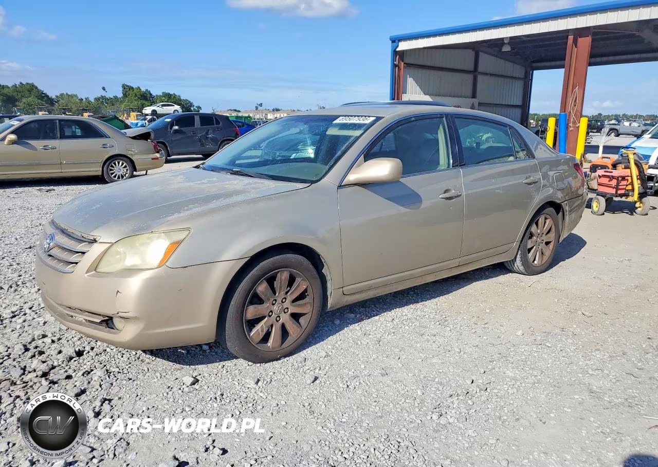 2005 Toyota Avalon Xls