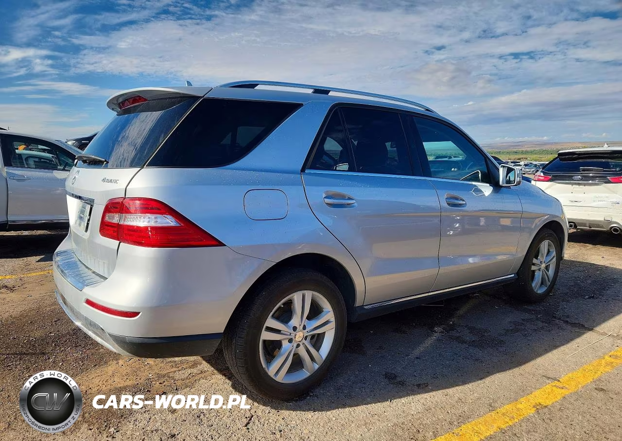 2013 Mercedes-Benz Ml 350 4Matic VIN:4JGDA5HB4DA130831 - 3