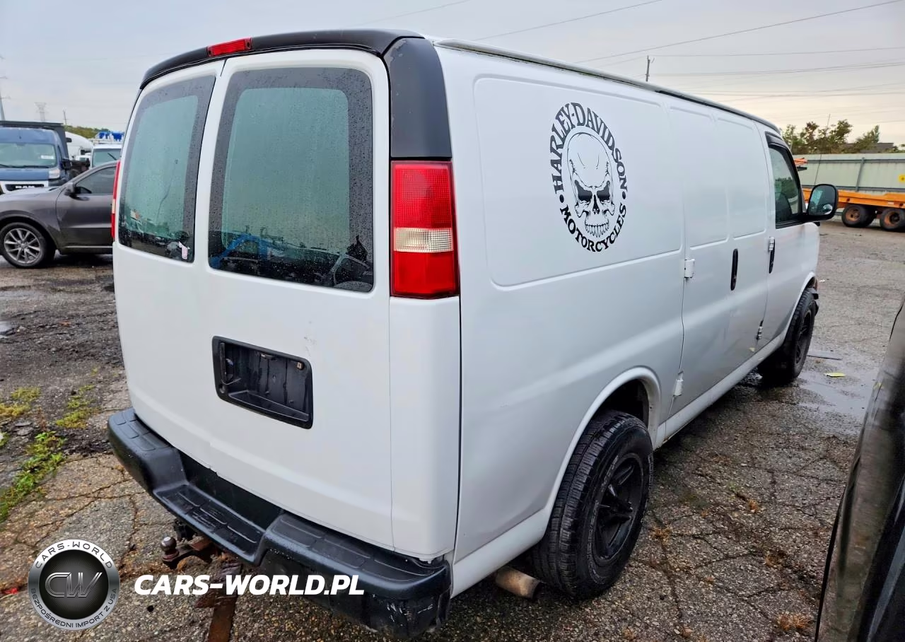 2014 Chevrolet Express G1500 VIN:1GCSGAFX9E1102803 - 3
