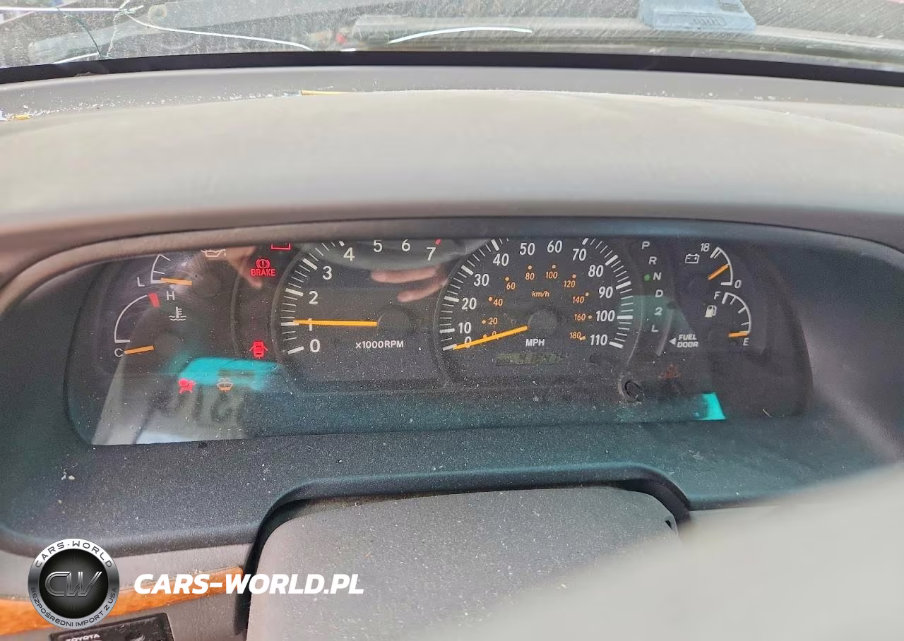 2002 Toyota Tundra Access Cab Limited VIN:5TBRT38192S245420 - 9