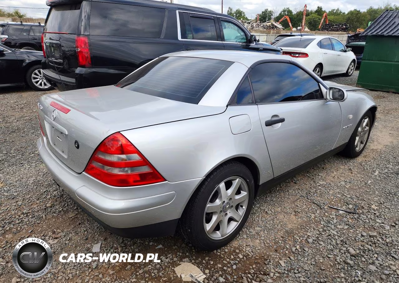 1999 Mercedes-Benz Slk 230 Kompressor VIN:WDBKK47F2XF099219 - 3
