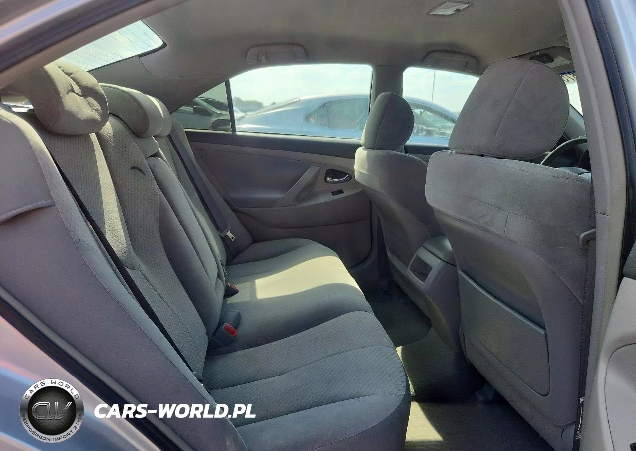 2007 Toyota Camry Le VIN:4T1BE46KX7U510882 - 10
