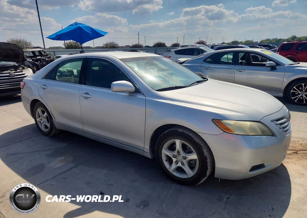 2007 Toyota Camry Le VIN:4T1BE46KX7U510882 - 4