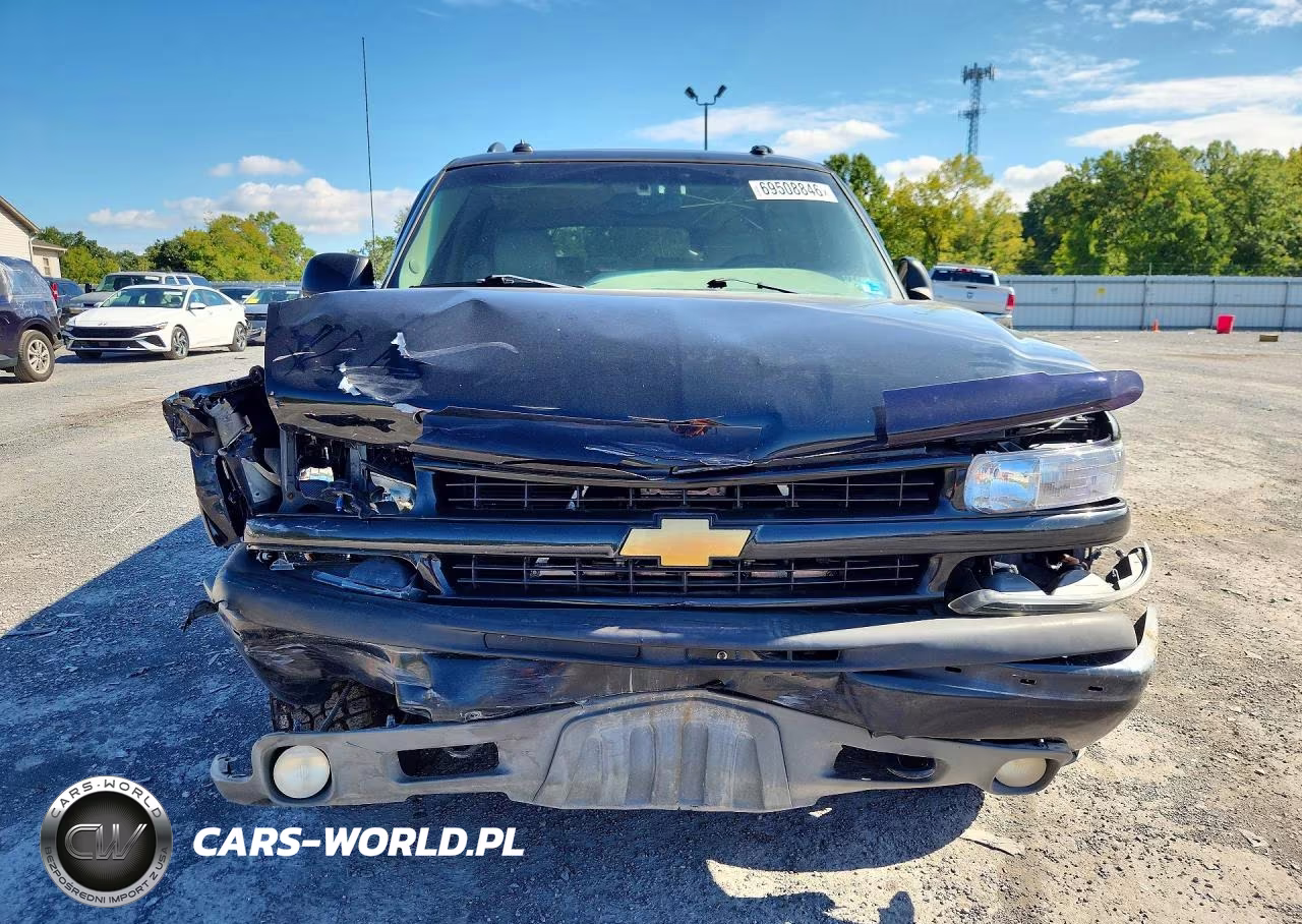 2003 Chevrolet Suburban K1500 VIN:1GNFK16Z63R202851 - 5