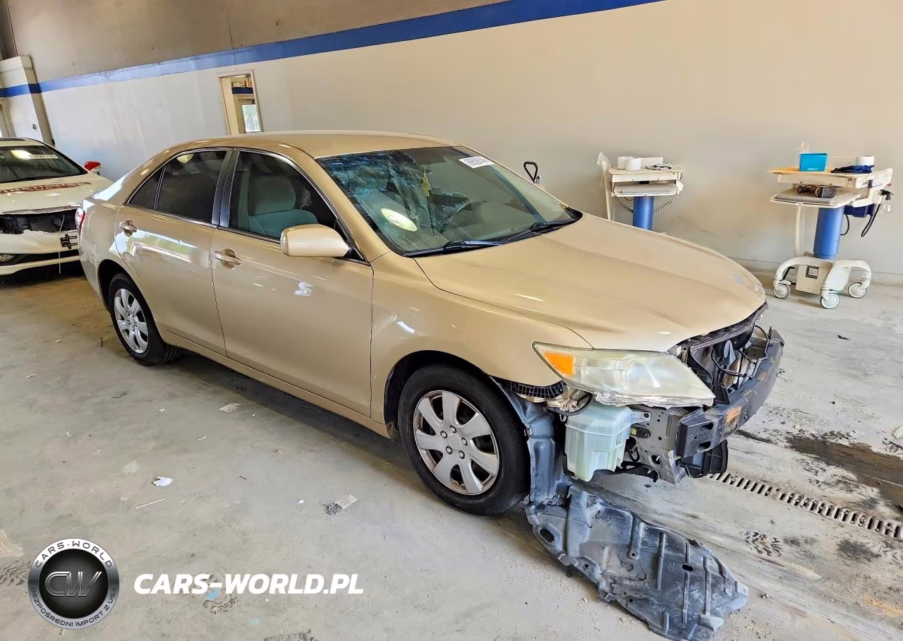 2011 Toyota Camry Le VIN:4T1BF3EK7BU623674 - 4