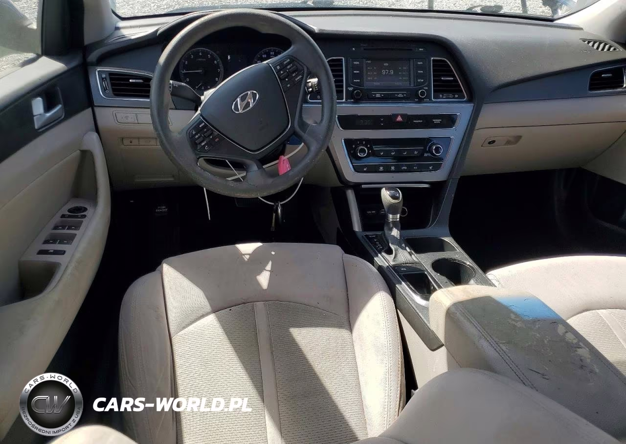 2015 Hyundai Sonata Sport VIN:5NPE34AF3FH105778 - 8