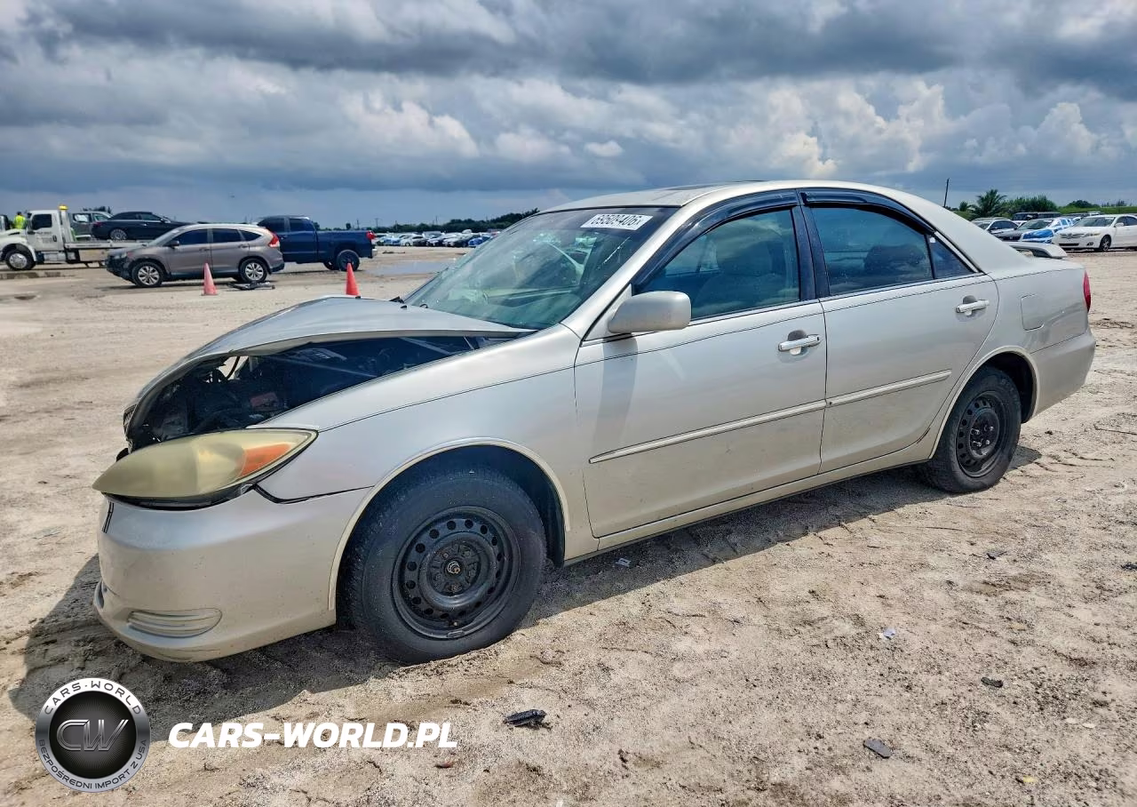 2003 Toyota Camry Le