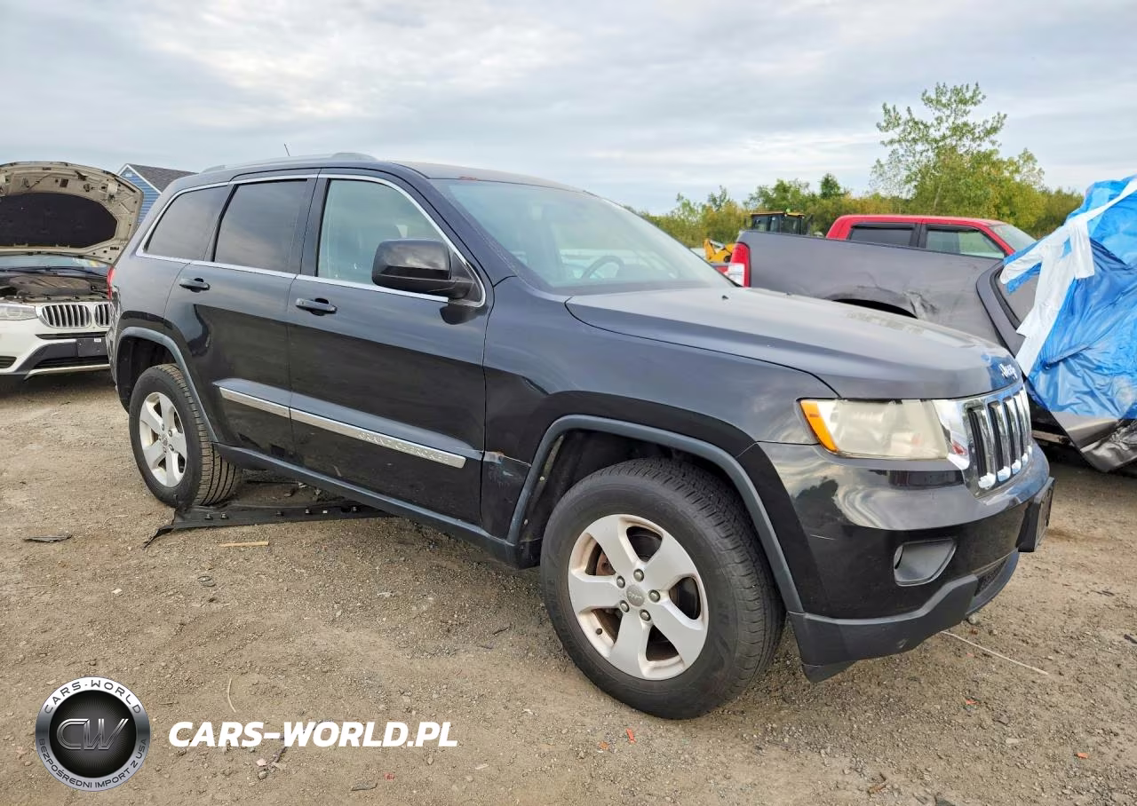 2012 Jeep Grand Cherokee Laredo VIN:1C4RJFAG4CC219212 - 4