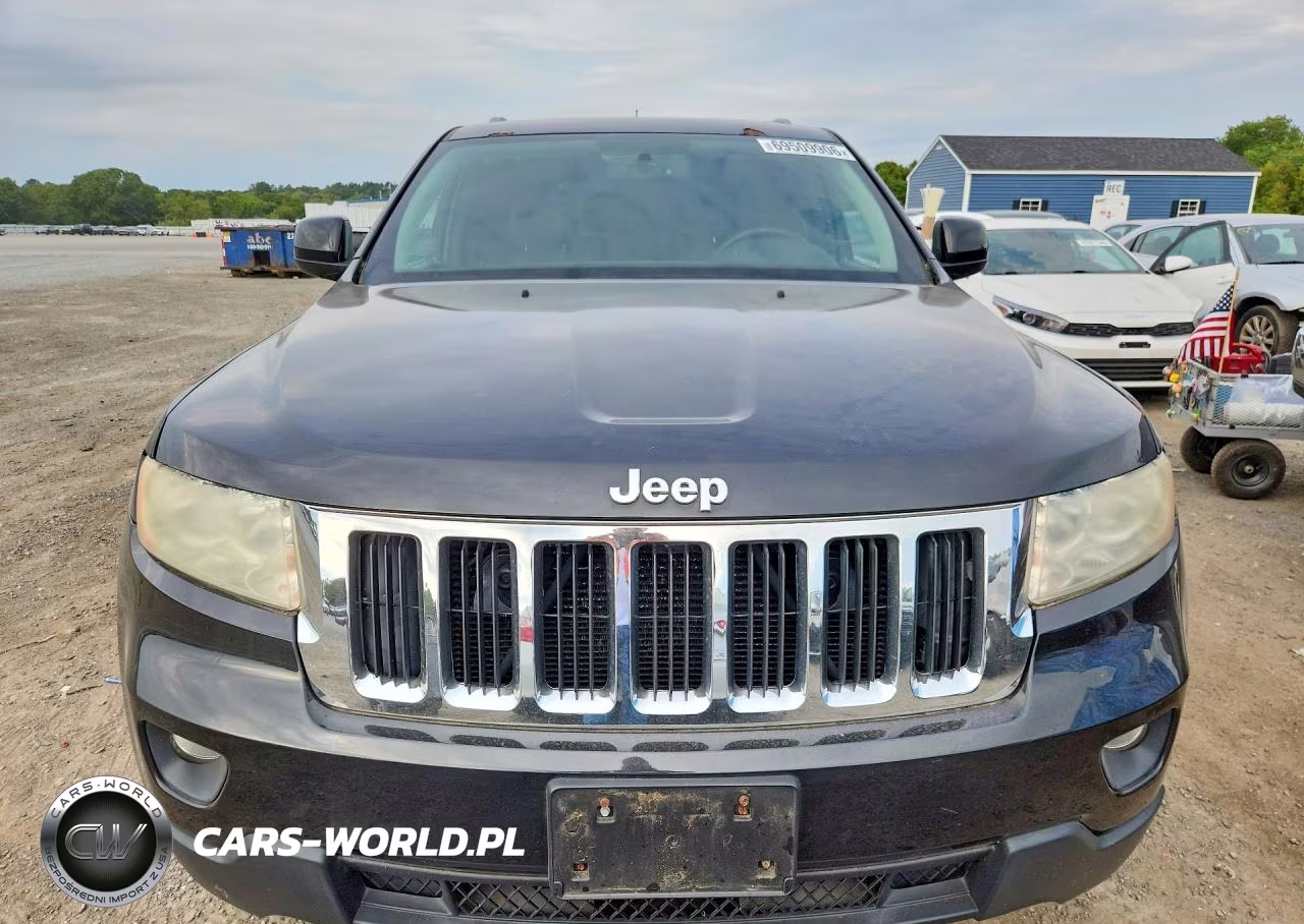 2012 Jeep Grand Cherokee Laredo VIN:1C4RJFAG4CC219212 - 5