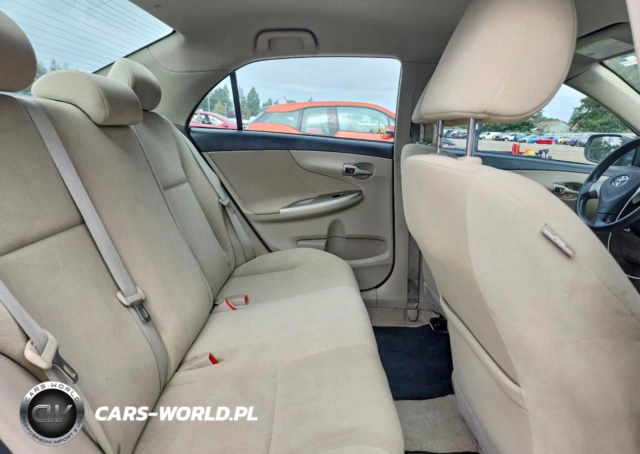 2013 Toyota Corolla Le VIN:5YFBU4EEXDP177045 - 10