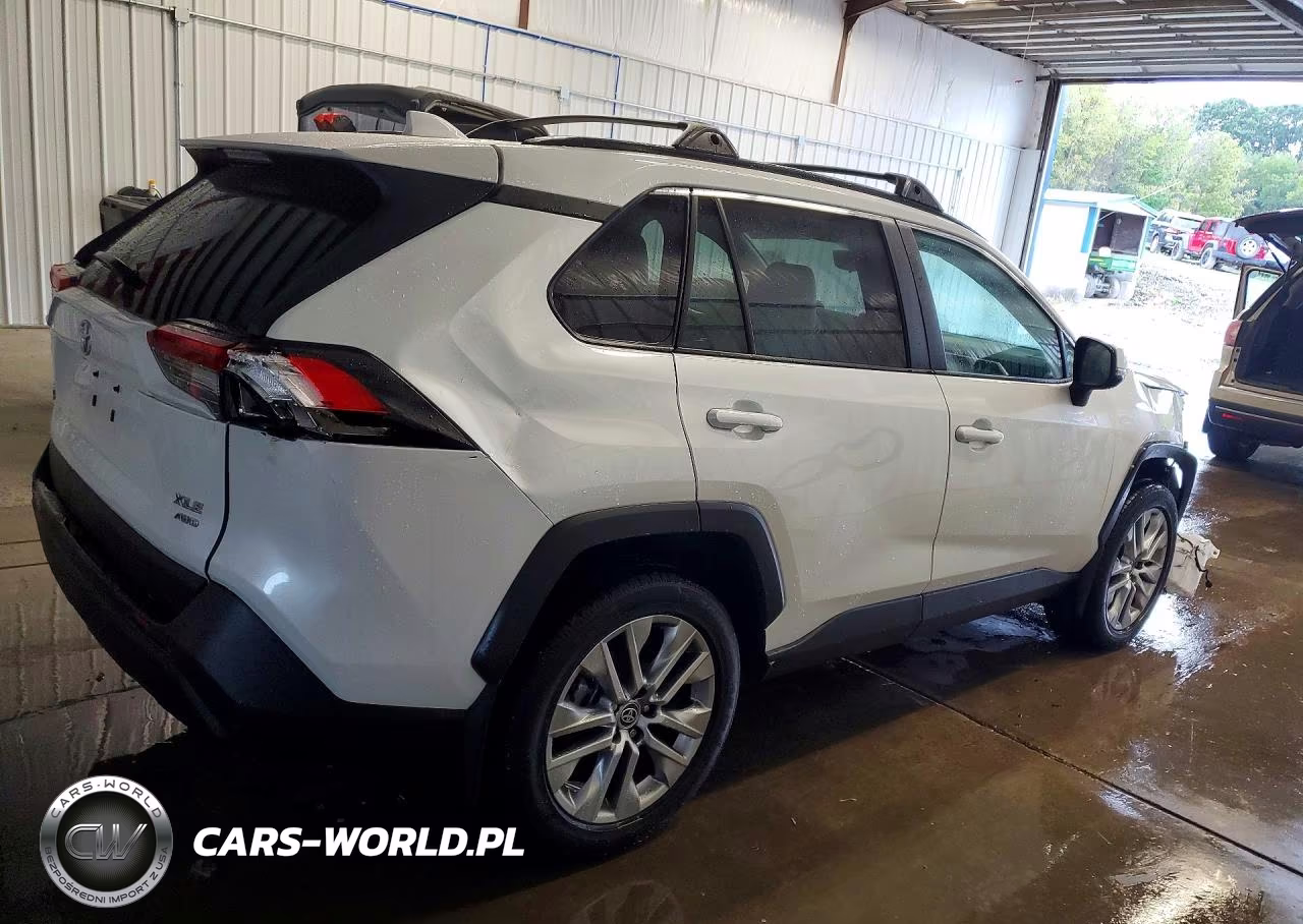 2024 Toyota Rav4 Xle Premium VIN:2T3A1RFV4RW442913 - 3