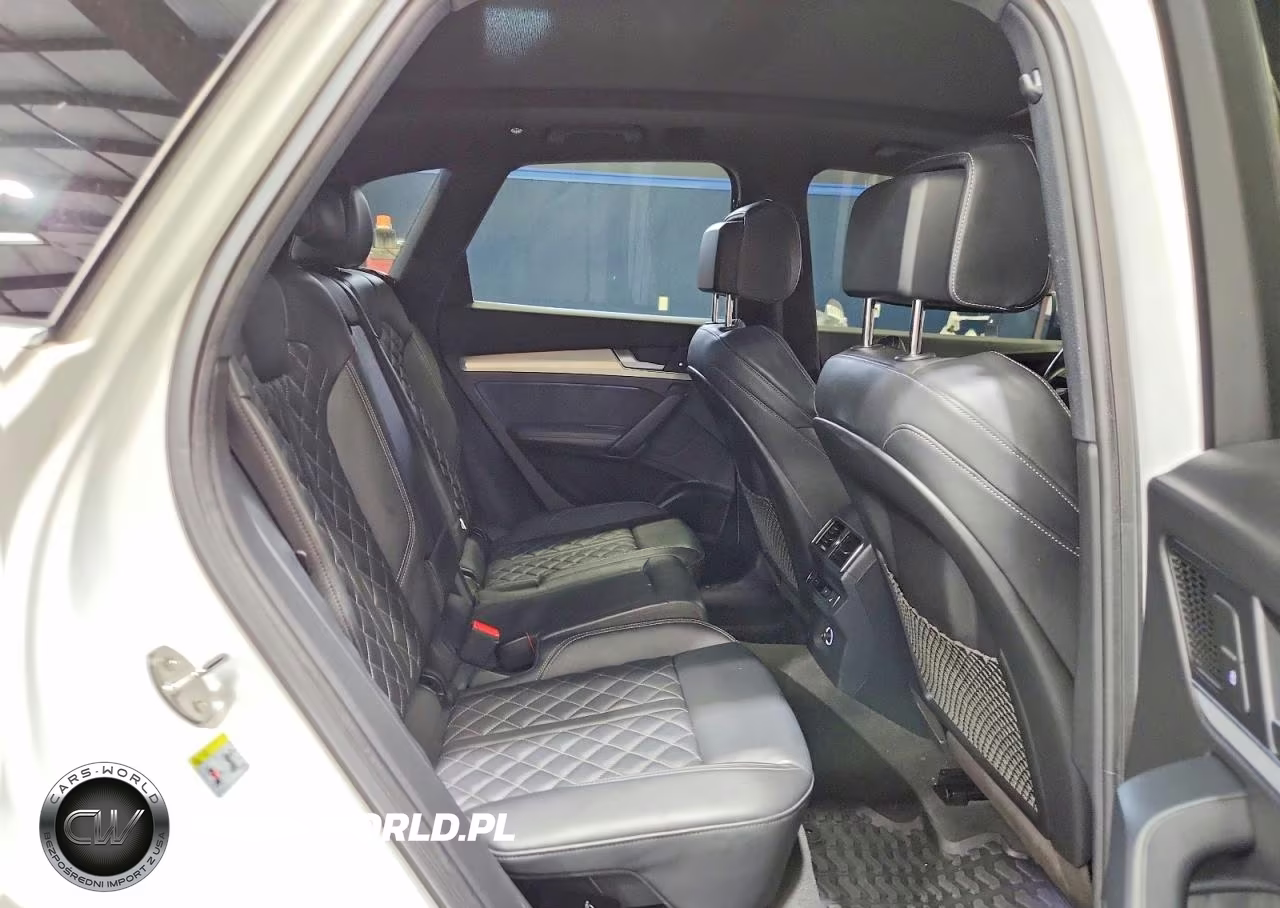 2018 Audi Sq5 Premium Plus VIN:WA1A4AFY4J2224724 - 11