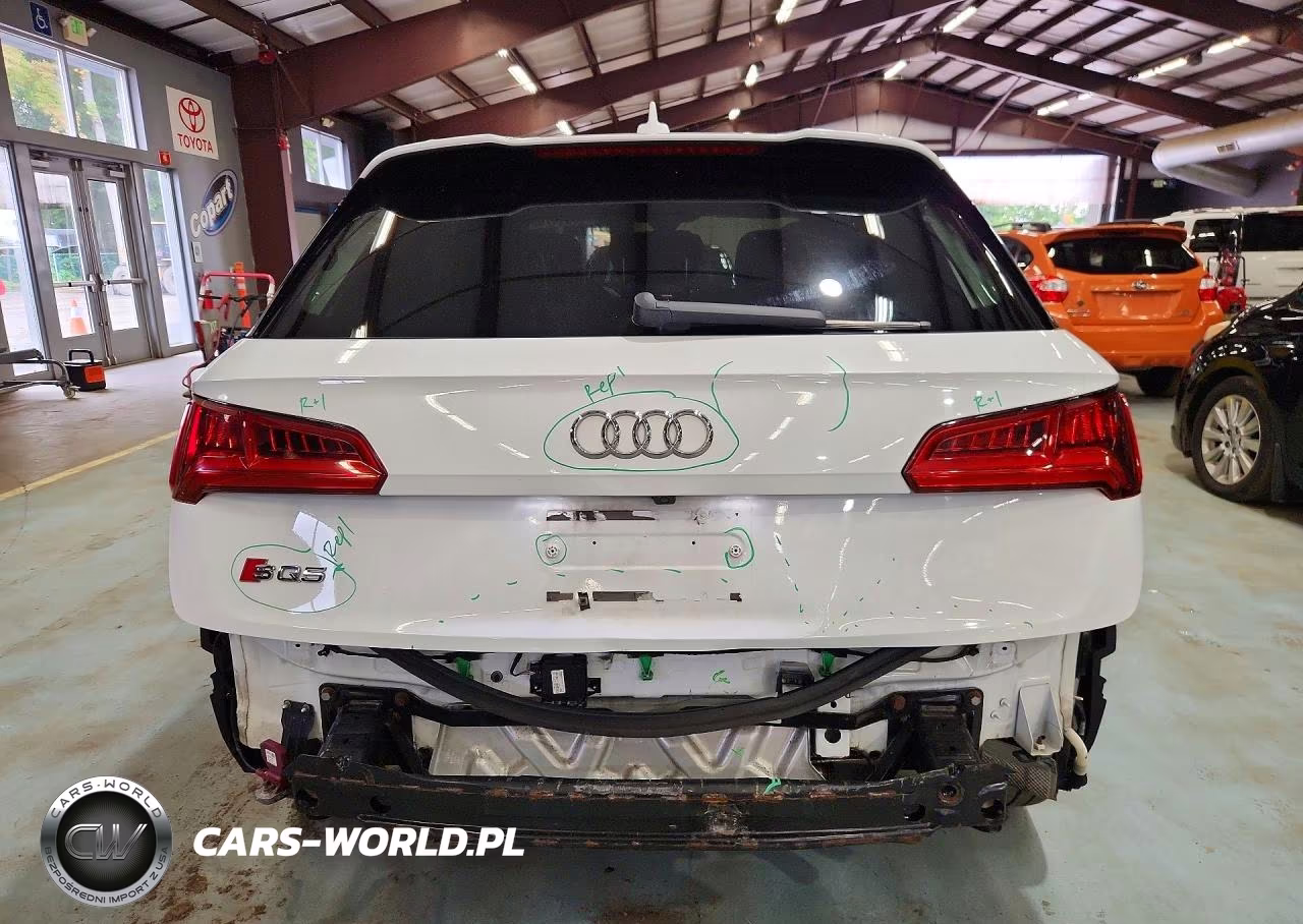 2018 Audi Sq5 Premium Plus VIN:WA1A4AFY4J2224724 - 6