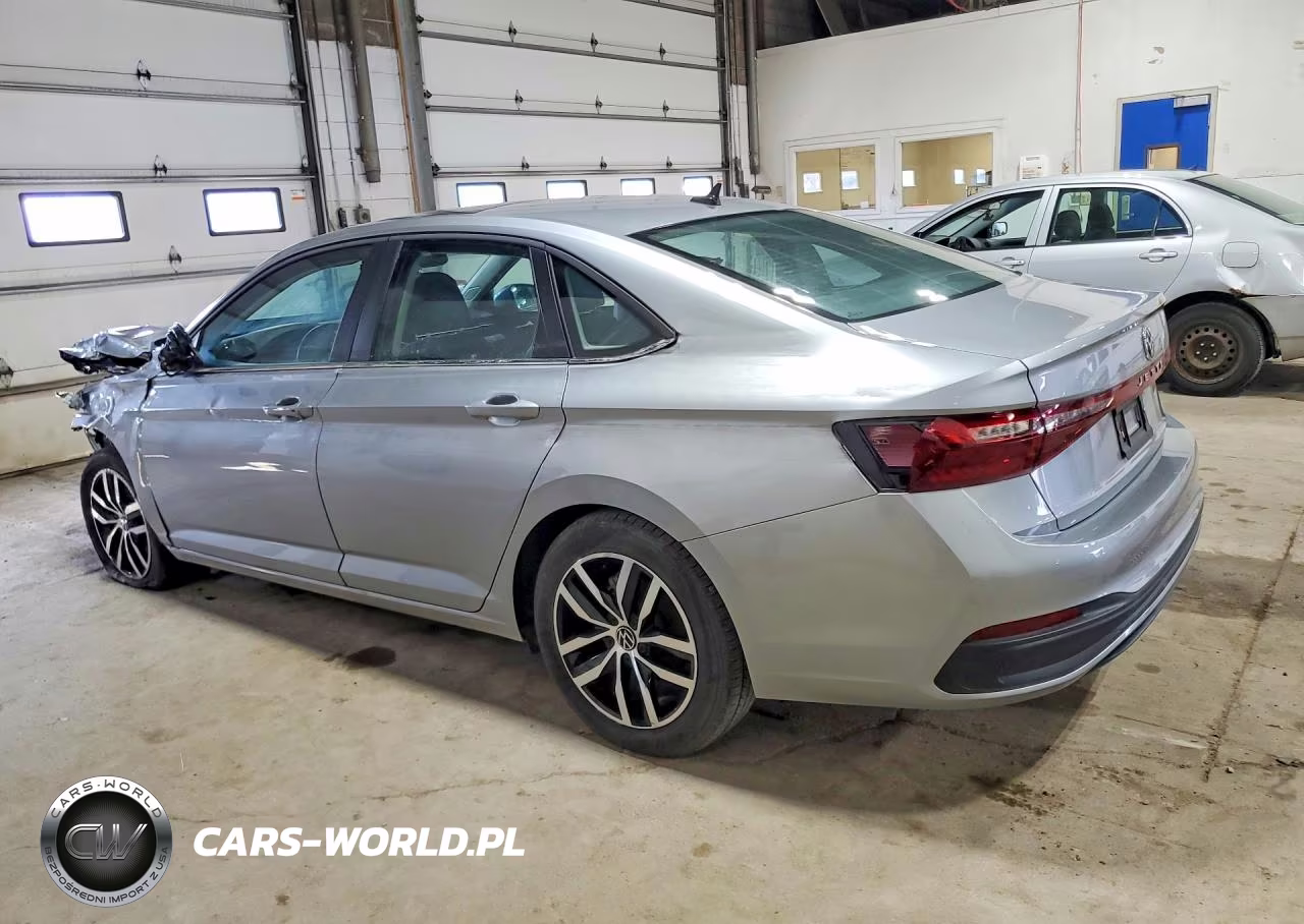 2025 Volkswagen Jetta Se VIN:3VW7X7BU8SM102579 - 2