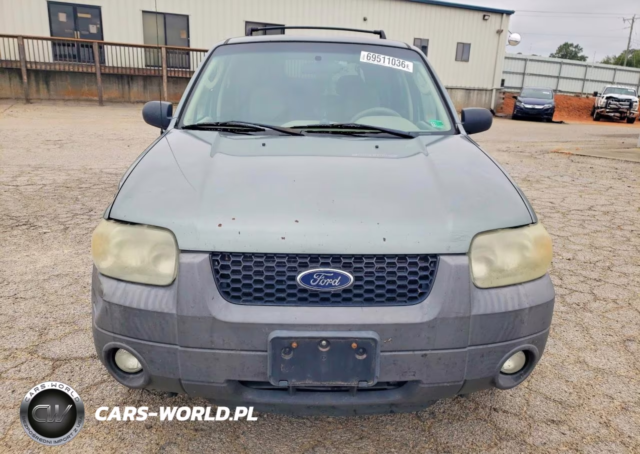 2007 Ford Escape Xlt VIN:1FMYU03Z07KB18903 - 5