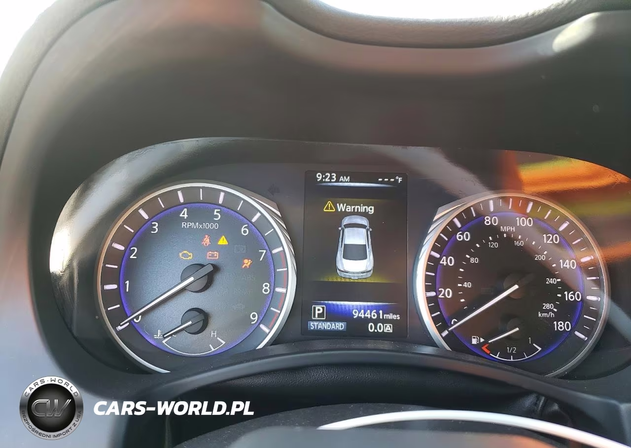 2017 Infiniti Q60 3.0T Premium VIN:JN1EV7EL9HM551554 - 9
