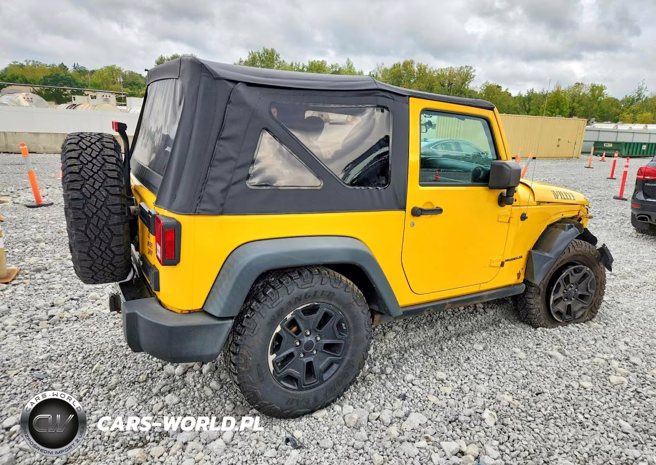 2015 Jeep Wrangler Sport VIN:1C4AJWAG0FL720969 - 3