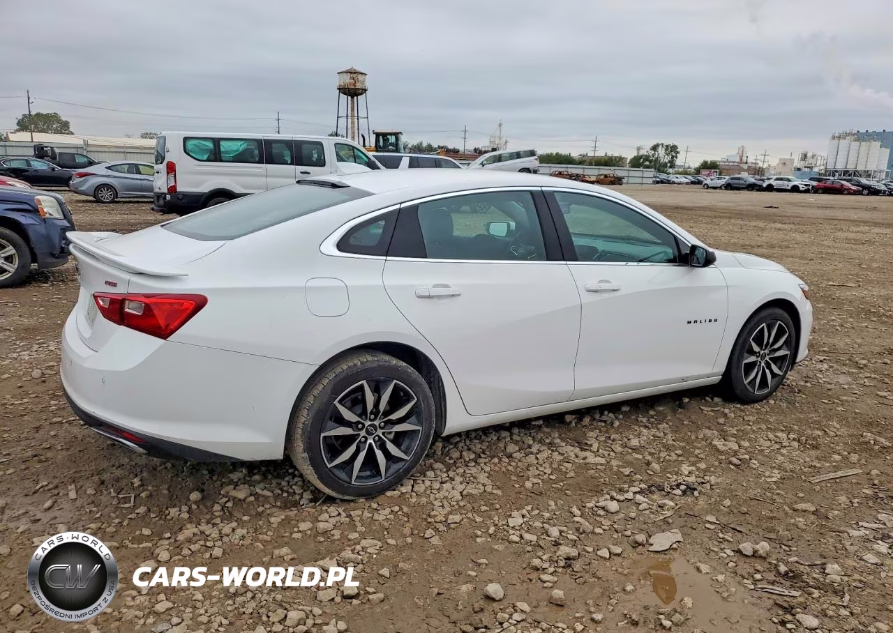 2024 Chevrolet Malibu Rs VIN:1G1ZG5ST0RF197424 - 3