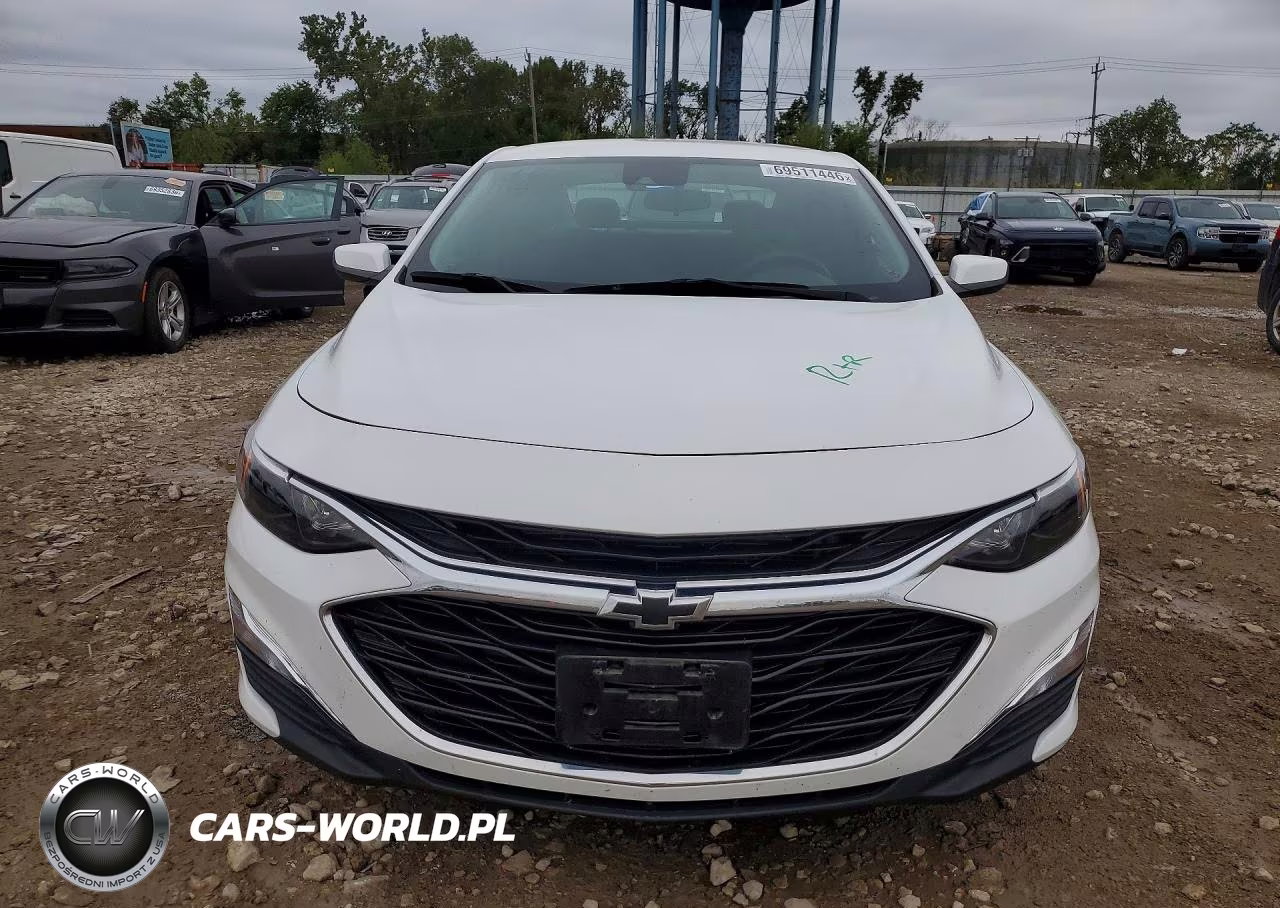 2024 Chevrolet Malibu Rs VIN:1G1ZG5ST0RF197424 - 5