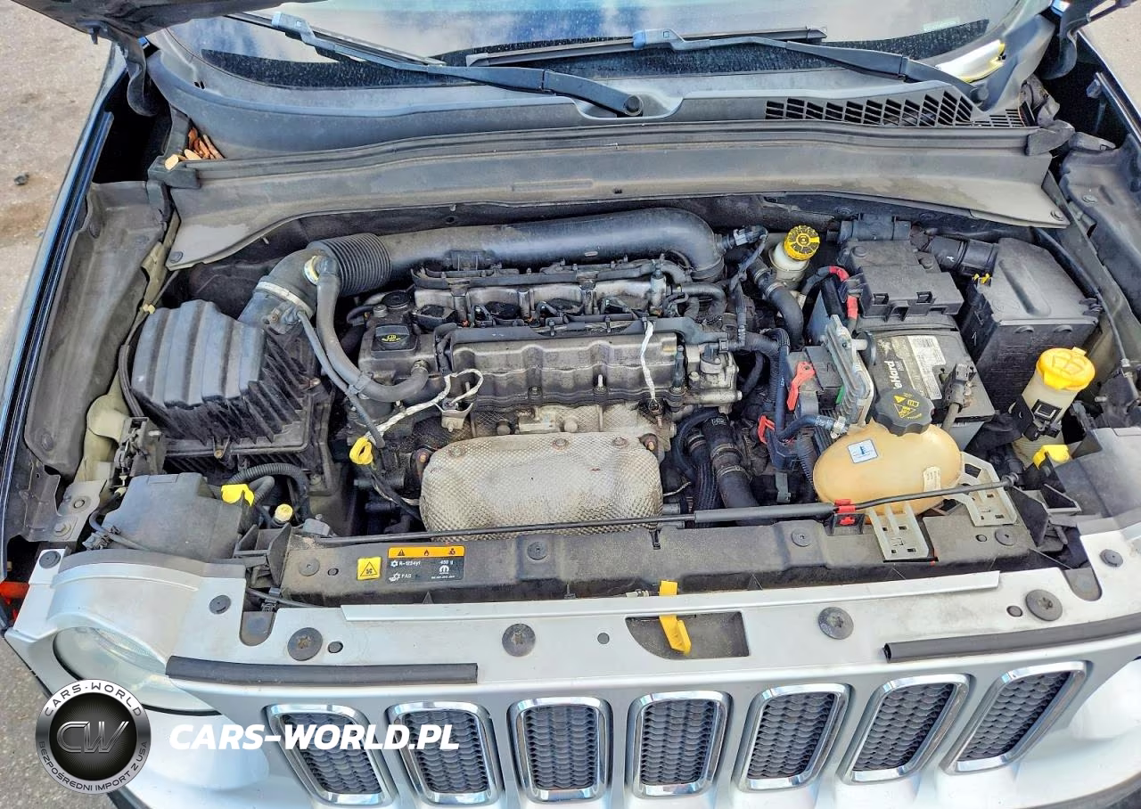 2016 Jeep Renegade Limited VIN:ZACCJADT4GPD73924 - 11