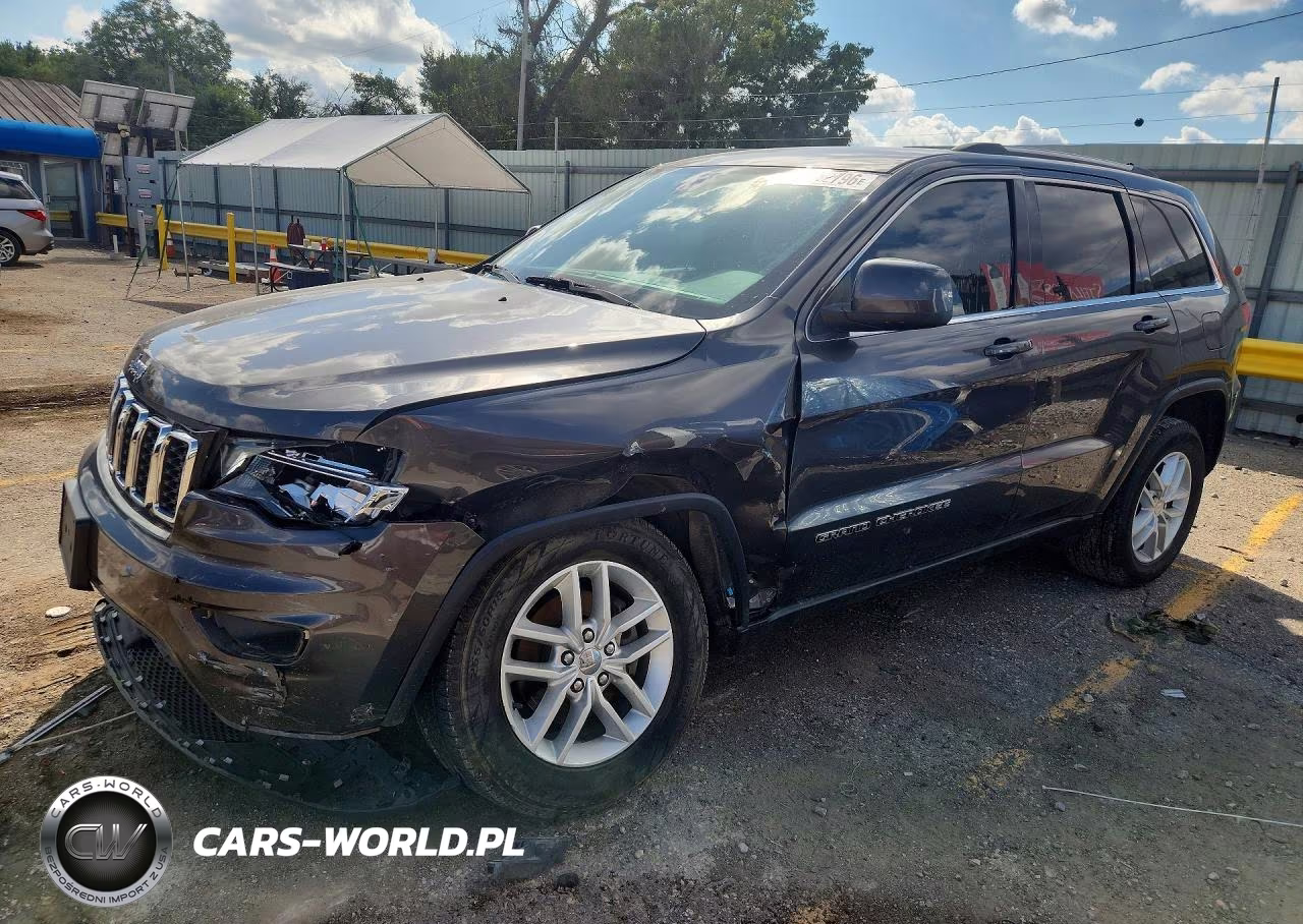 2017 Jeep Grand Cherokee Laredo VIN:1C4RJFAG7HC842010 - 1